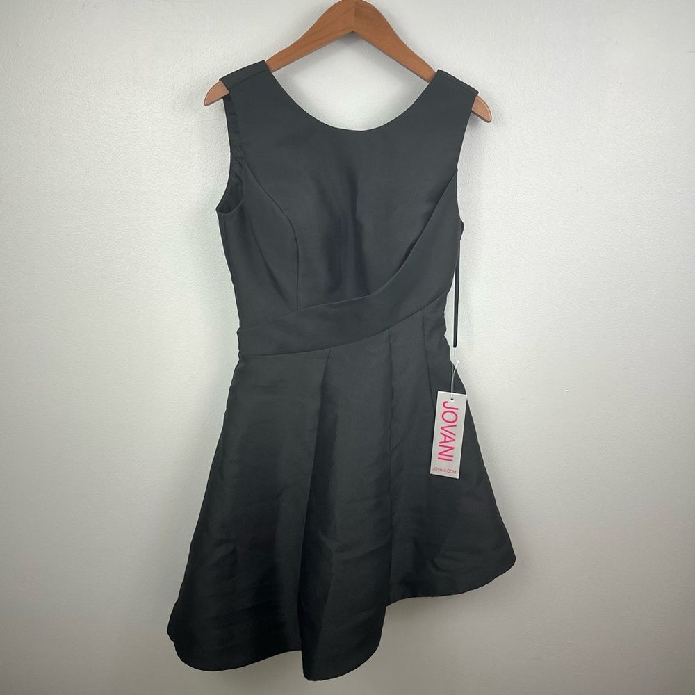 Jovani Black Mini Homecoming Prom Dress NWT Size 8 Sophisticated Luxury